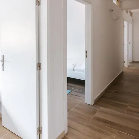 - Ajuda Palace Apartman